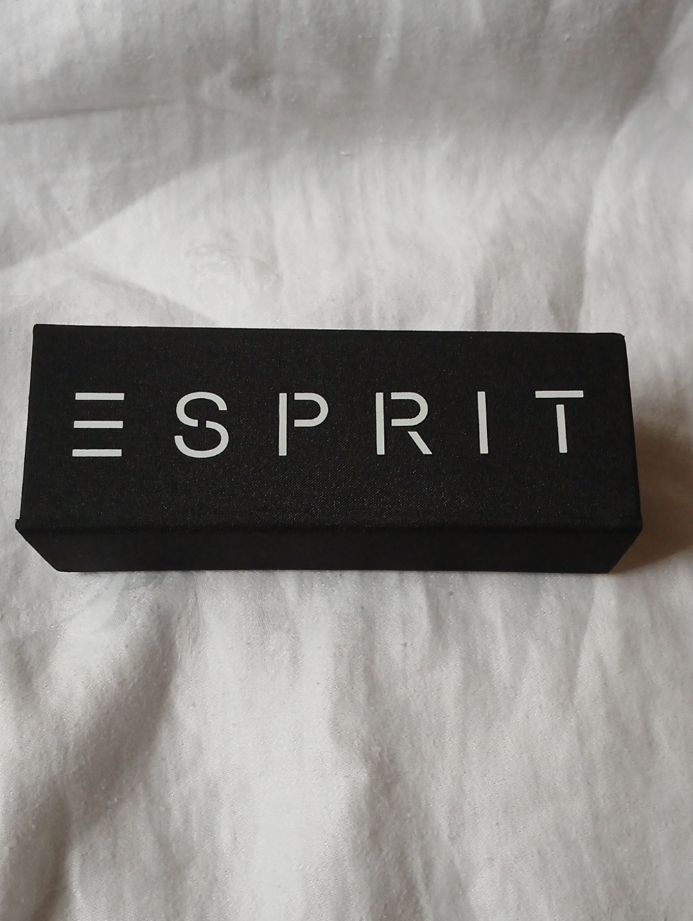 Esprit Magnetic Close Black Glasses Case